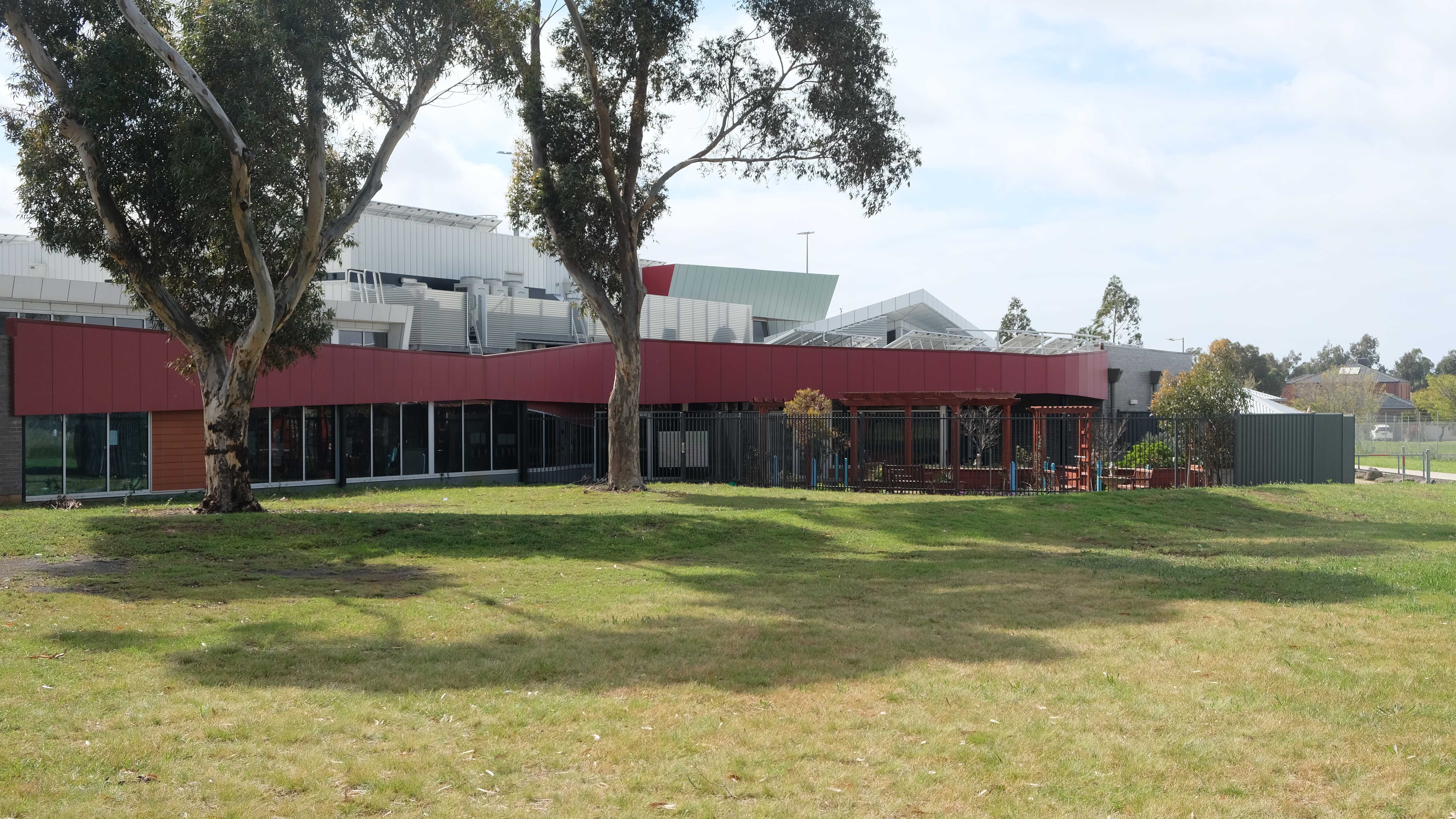 PENROSE COMMUNITY CENTRE GETS COMMUNITY GARDEN Main Image